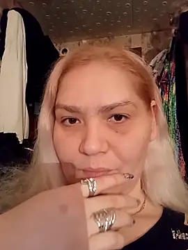 Minna Jeannie online show from November 11, 2:06 am