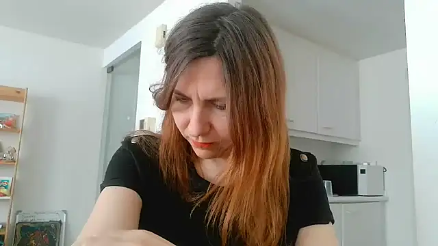 JasmineGlamour online show from April 20, 11:13 am