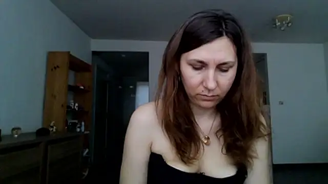 JasmineGlamour online show from May 30, 3:28 pm