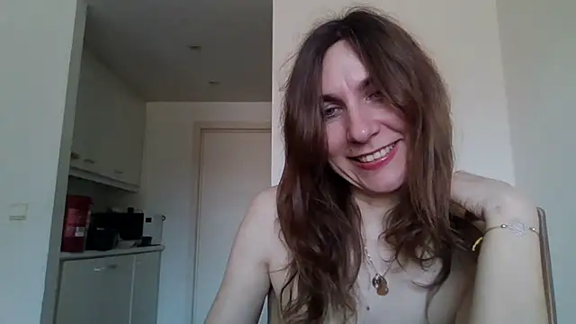 JasmineGlamour online show from March 9, 3:48 pm