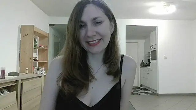 JasmineGlamour online show from May 3, 7:17 pm