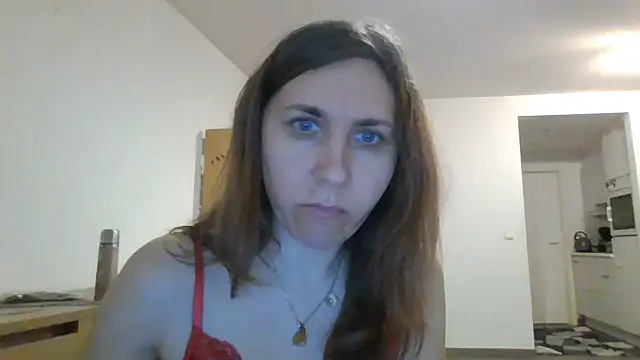 JasmineGlamour online show from April 15, 3:23 am