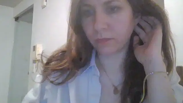 JasmineGlamour online show from April 16, 9:39 pm