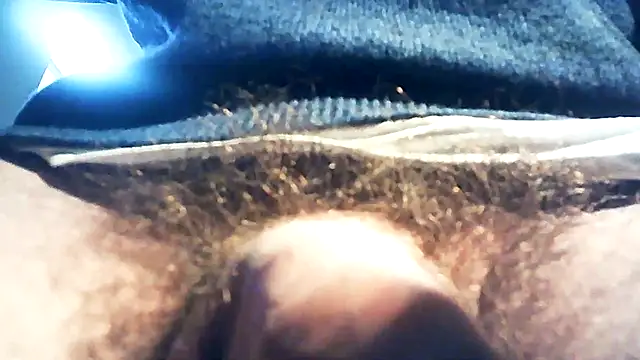 Snapshot of wedge75 chatting on December 2, 2:58 pm wedge75 online show from December 2, 2:58 pm