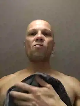 Snapshot of wedge75 chatting on December 27, 7:40 am wedge75 online show from December 27, 7:40 am