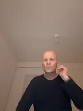 wedge75 online show from March 10, 5:50 pm