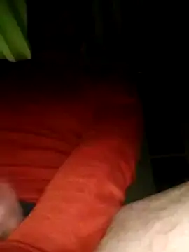 Snapshot of wedge75 chatting on October 26, 10:26 am wedge75 online show from October 26, 10:26 am