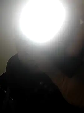 Snapshot of wedge75 chatting on March 20, 11:27 am wedge75 online show from March 20, 11:27 am