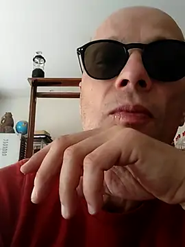 Snapshot of wedge75 chatting on September 20, 12:21 pm wedge75 online show from September 20, 12:21 pm