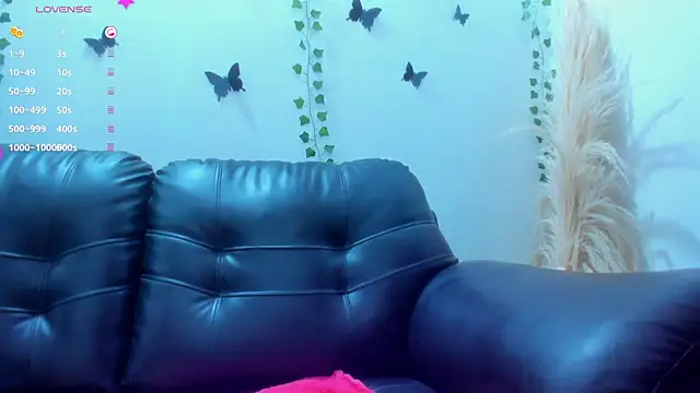 Amani Bakir online show from November 23, 1:10 pm