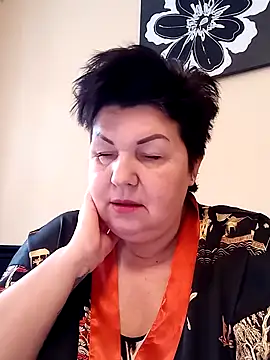 Snapshot of FantasyMichelle chatting on February 9, 9:37 am FantasyMichelle online show from February 9, 9:37 am