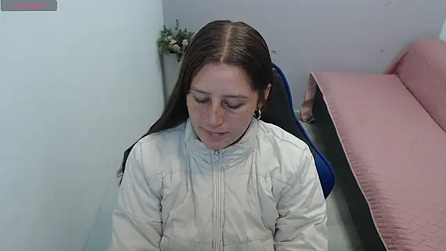 valerie diaz1 online show from September 9, 1:20 pm