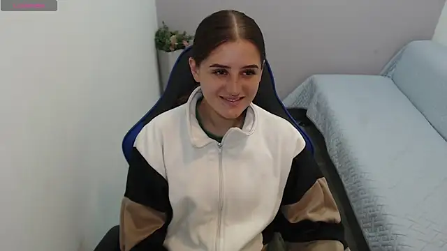 valerie diaz1 online show from September 22, 1:28 pm