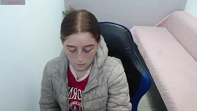 valerie diaz1 online show from February 24, 1:45 pm