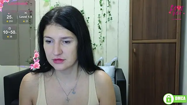 Alianna Solo Kisses online show from October 22, 5:29 am