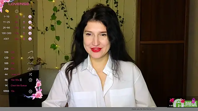 Alianna Solo Kisses online show from February 6, 6:20 am