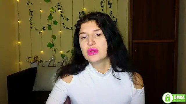 Alianna Solo Kisses online show from February 8, 12:14 pm