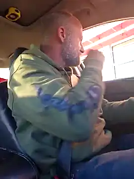 Stickybros2u online show from December 5, 3:12 pm