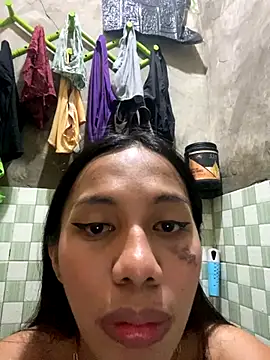 whiteladyboy online show from November 1, 8:08 am