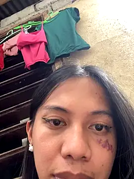 whiteladyboy online show from November 4, 4:05 am