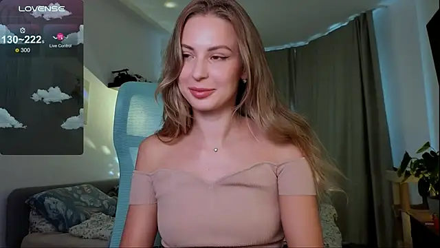 Snapshot of Sp1cyme chatting on November 21, 10:03 am Sp1cyme online show from November 21, 10:03 am