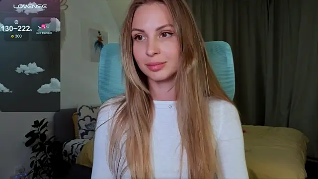 Snapshot of Sp1cyme chatting on November 9, 1:59 pm Sp1cyme online show from November 9, 1:59 pm