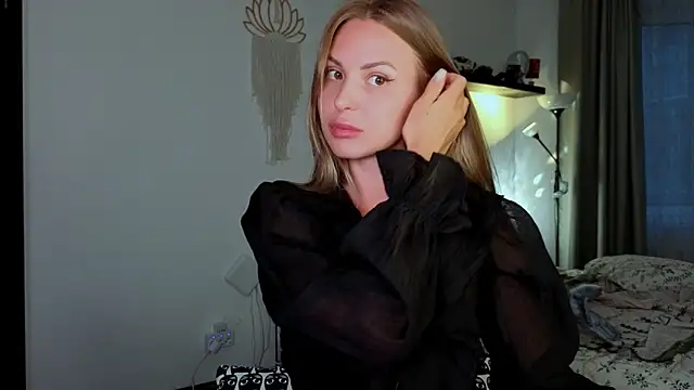 Snapshot of Sp1cyme chatting on October 24, 2:27 pm Sp1cyme online show from October 24, 2:27 pm