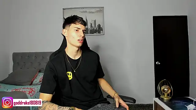 god drake online show from January 27, 6:30 am