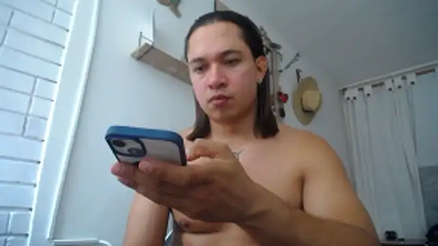 Valerioe online show from December 17, 7:41 pm