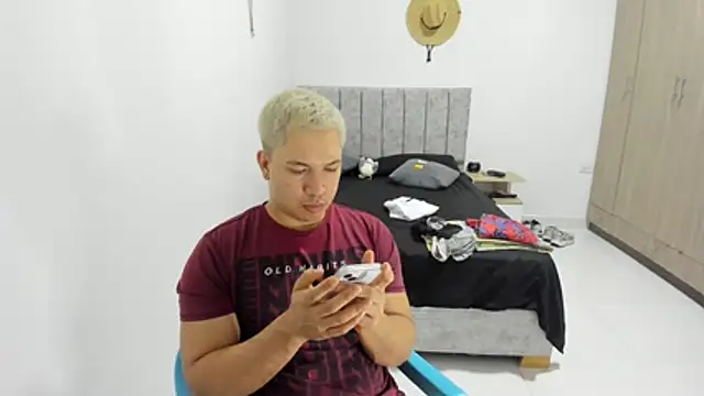 Valerioe online show from May 1, 4:34 pm