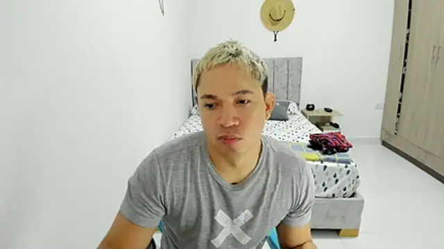 Valerioe online show from May 27, 8:54 am