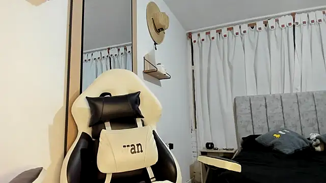 Valerioe online show from October 6, 10:16 am