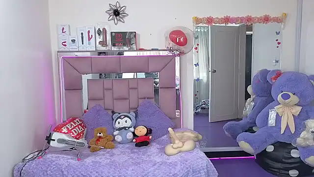 AriadnaCappelletty online show from September 12, 3:56 pm