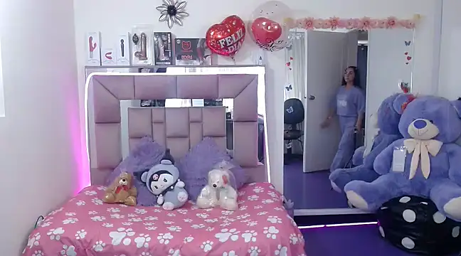 AriadnaCappelletty online show from March 19, 4:02 pm