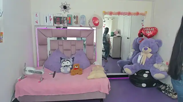 AriadnaCappelletty online show from November 1, 3:39 pm