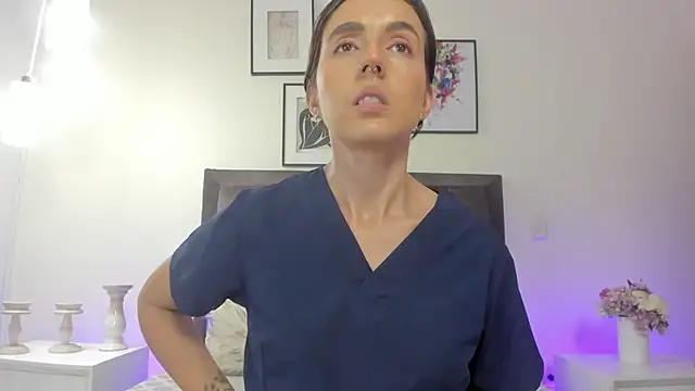 Snapshot of helen_mooree chatting on July 16, 2:25 pm helen mooree online show from July 16, 2:25 pm