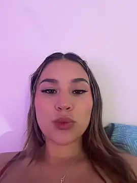 Snapshot of AntonelaDaly chatting on November 26, 5:02 pm AntonelaDaly online show from November 26, 5:02 pm