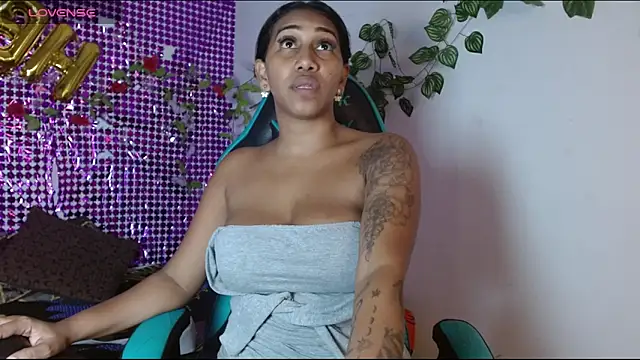 Kristel lee online show from November 28, 7:47 pm