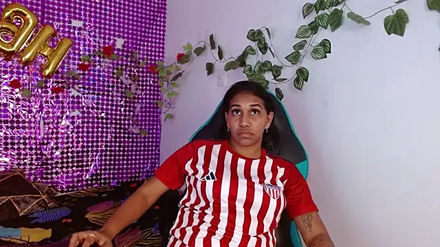 Kristel lee online show from November 19, 8:42 pm