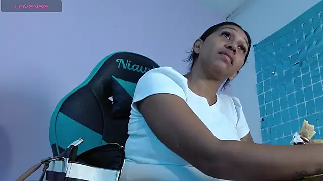 Kristel lee online show from January 9, 3:19 pm