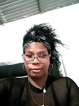 Snapshot of Melanie_candy_ chatting on October 1, 10:02 pm Melanie candy online show from October 1, 10:02 pm