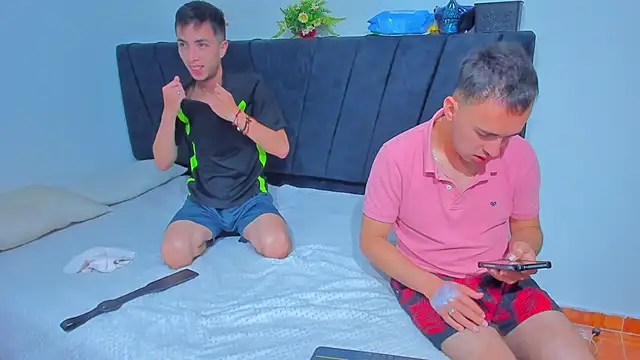 big-dicktop23 online show from October 25, 3:06 am