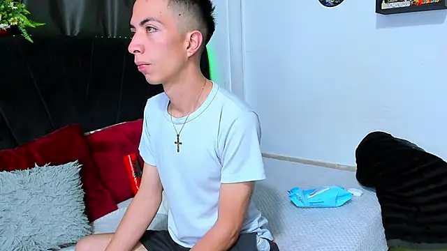 big-dicktop23 online show from June 23, 4:27 pm