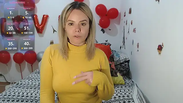 hotmilf4uxxx online show from March 23, 10:48 am