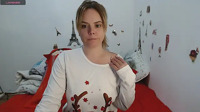 hotmilf4uxxx online show from January 18, 11:46 am