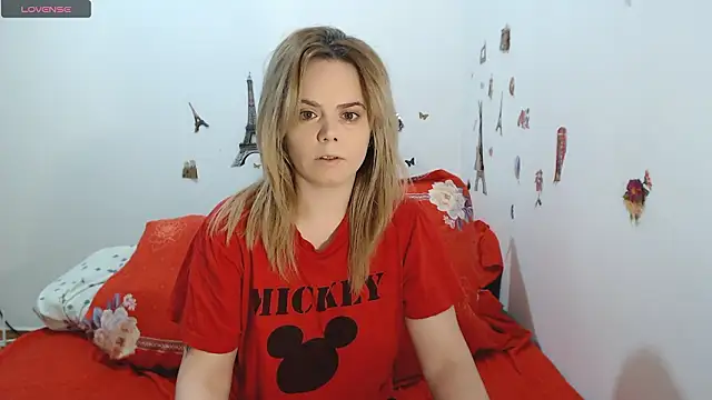 hotmilf4uxxx online show from February 2, 11:09 am