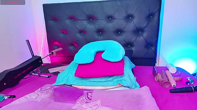 Adriana-55 online show from October 26, 12:00 am