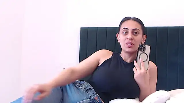 Aimeclark online show from March 26, 12:25 pm