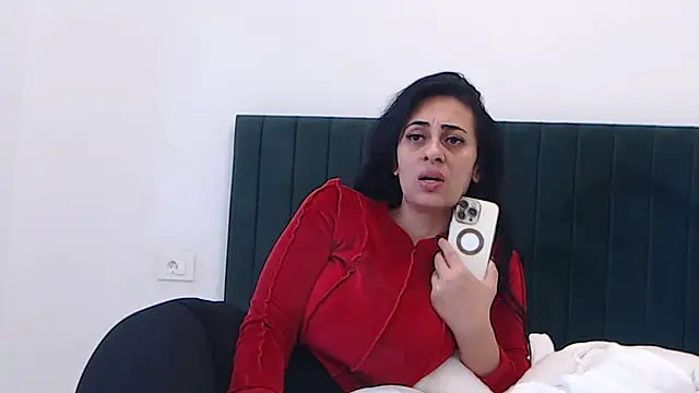 Aimeclark online show from November 15, 10:52 am