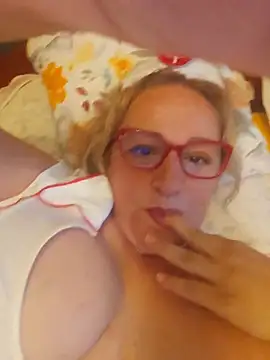 VirginiaNurse online show from June 15, 5:45 pm